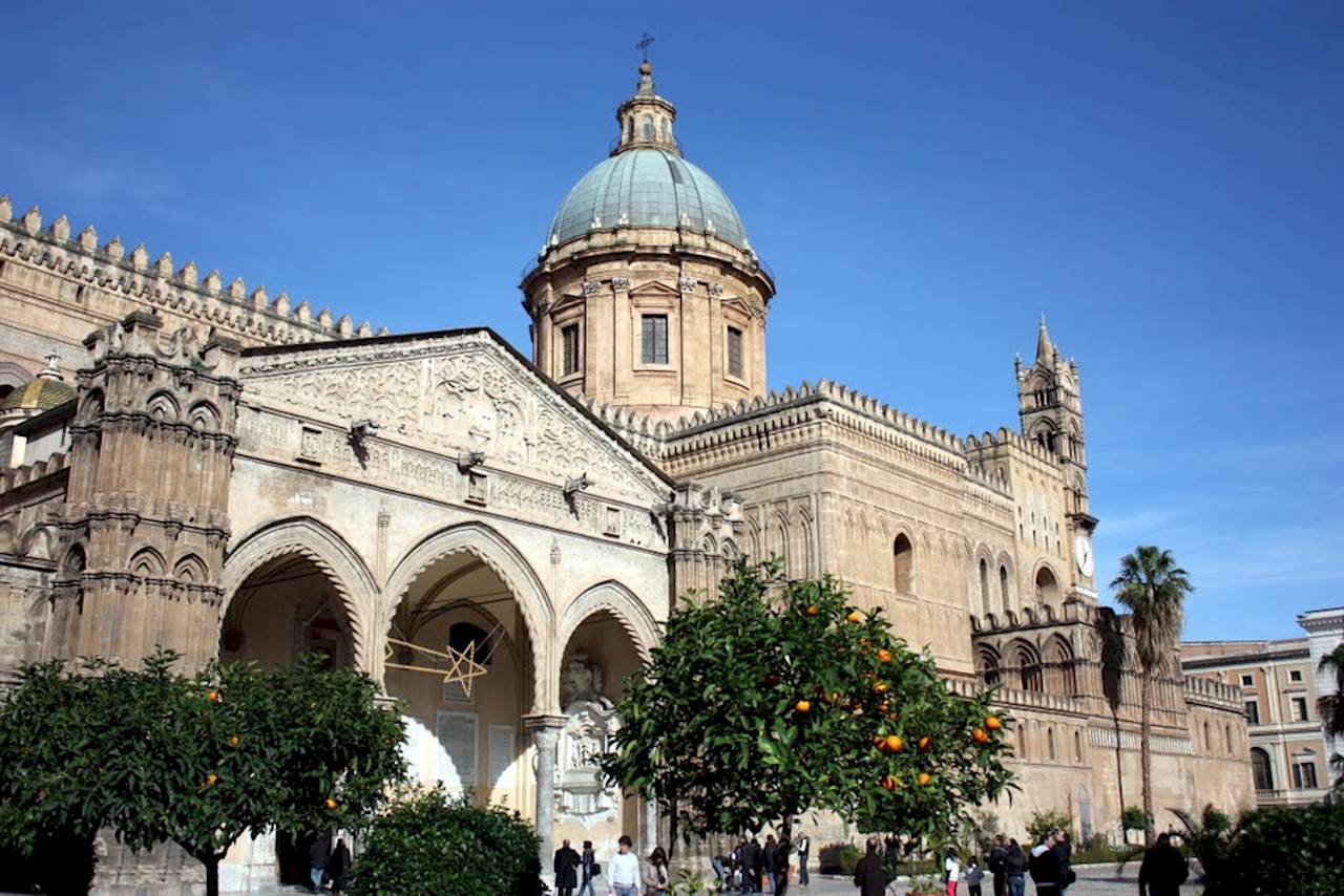 Dormire vicino alla Cattedrale di palermo